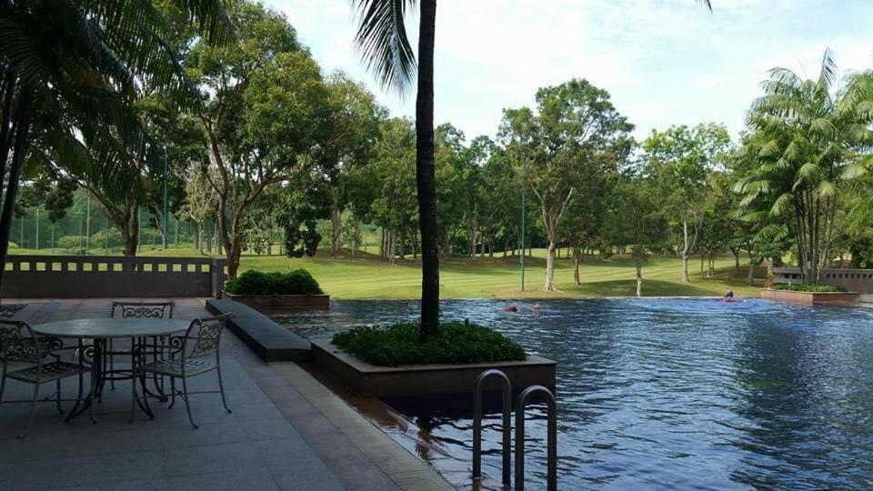 Garden View Pulai Springs Resort Skudai Exterior foto